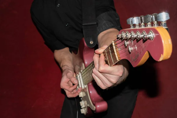 Vaduz Liechtenstein January 2022 Musician Plays Fender Stratocaster Usa Crafted — Stock Photo, Image