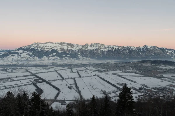 Planken Liechtenstein 2022 Január Télen Kora Reggel Fantasztikus Svájci Hegyi — Stock Fotó