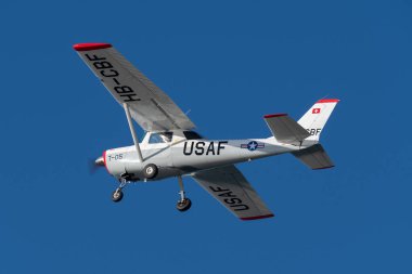 Saint Gallen, Altenrhein, İsviçre, 9 Şubat 2022 Cessna 28. pistten kalkan 150 uçak