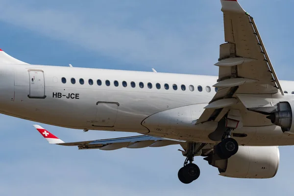 Цюрих Швейцария Февраля 2022 Года Авиакомпания Swiss International Airlines Bombardier — стоковое фото