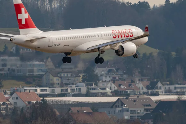 Цюрих Швейцарія Лютого 2022 Swiss International Airlines Bombardier 300 Або — стокове фото
