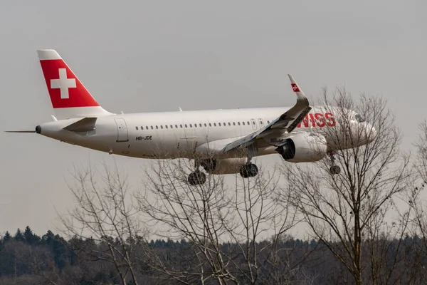Zurich Швейцарія Лютого 2022 Swiss International Airlines Airbus A320 271N — стокове фото