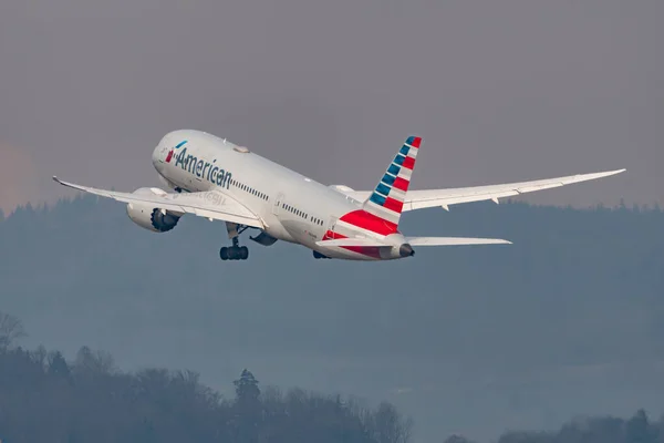 Zurich Switzerland March 2022 American Airlines Boeing 787 Aircraft Departing — Stock Photo, Image