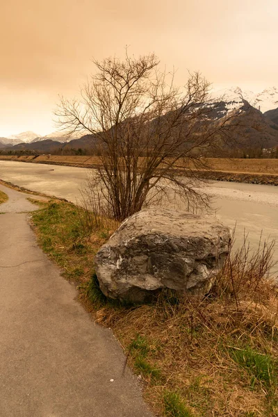 Schaan Liechtenstein Maart 2022 Veel Sahara Zand Stof Atmosfeer Boven — Stockfoto