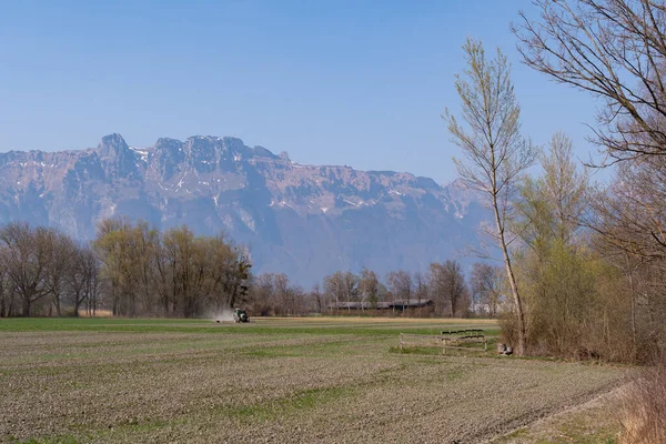Schaan Liechtenstein Marzo 2022 Vista Sobre Campo Cultivo Con Los — Foto de Stock