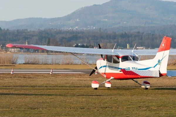 Wangen Lachen Switzerland March 2022 Cessna 172 Propeller Plane Parking — Stock Photo, Image