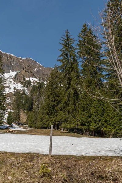 Kloental Glarus Sviçre Nisan 2022 Lkbaharda Dağlarda Güzel Bir Kış — Stok fotoğraf