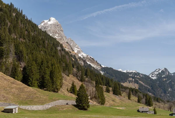 Kloental Glarus Suíça Abril 2022 Vista Panorâmica Incrível Montanha Dia — Fotografia de Stock