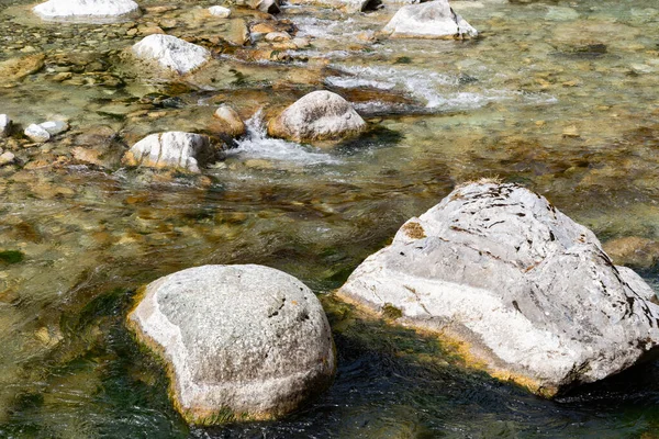 Rania Grison Suiza Abril 2022 Piedras Río Rin Los Alpes — Foto de Stock