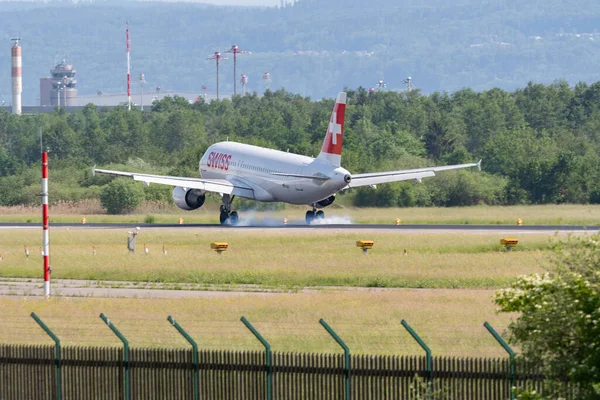 Zurich Швейцарія Травня 2022 Swiss International Airlines Airbus A320 214 — стокове фото