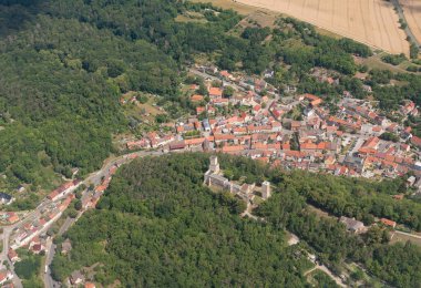 Eckartsburg, Saxony Anhalt, Germany, July 11, 2022 View over the city and the historic ruin from a small plane