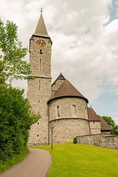 Balzers Liechtenstein June 2022 Historic Old Church Saint Nikolaus Cloudy — стоковое фото