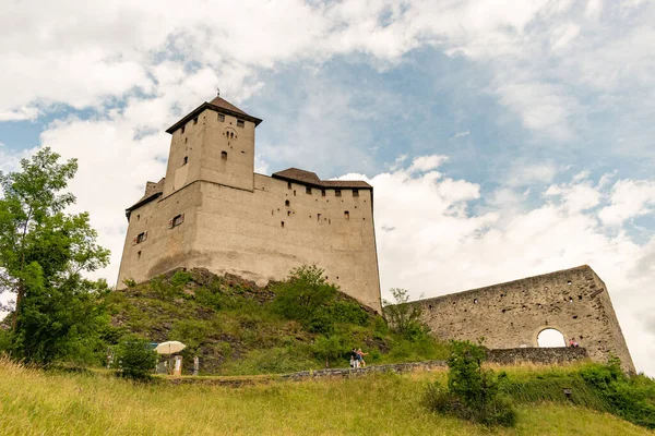 Balzers Liechtenstein June 2022 Historic Old Gutenberg Castle Cloudy Day — Stockfoto