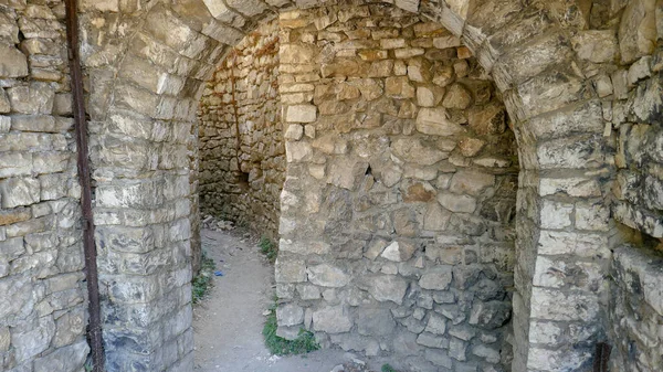 Berat - una ciudad con una arquitectura inusual en Albania —  Fotos de Stock