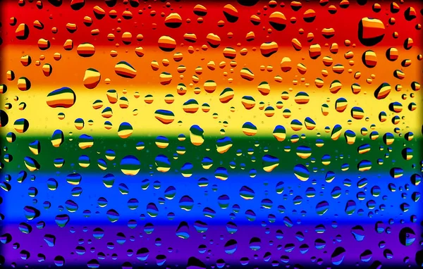 Üzerinde su damlacıkları olan gay bayrağı