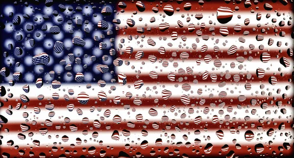 Üzerinde su damlacıkları olan Amerikan bayrağı