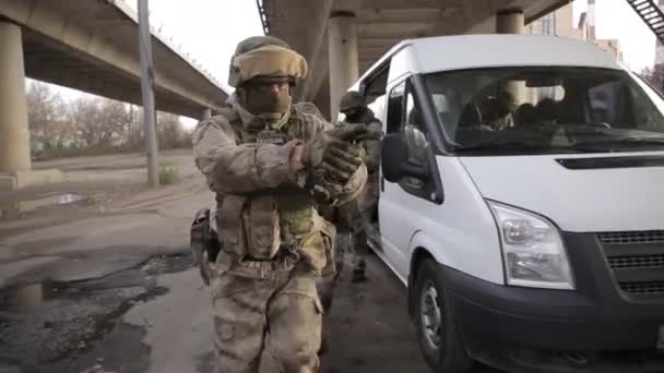 Soldats Des Forces Spéciales Opération Arrestation — Video