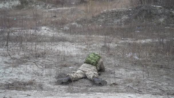 Ukraińscy Ochotnicy Obrony Terytorialnej Szkolą Się Oprzeć Rosyjskim Żołnierzom Kijów — Wideo stockowe