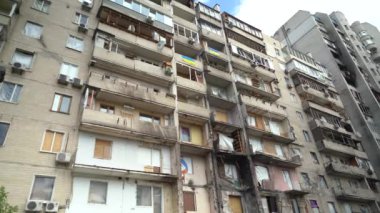 Rus ordusunun Kyiv 'e yaptığı roket saldırılarından sonra imha