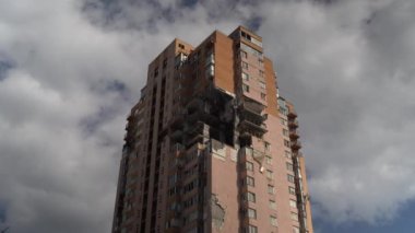 Rus ordusunun Kyiv 'e yaptığı roket saldırılarından sonra imha