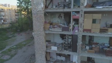 Rus ordusunun Kyiv 'e yaptığı roket saldırılarından sonra imha