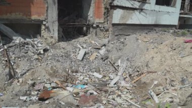 Rus ordusunun Kyiv 'e yaptığı roket saldırılarından sonra imha