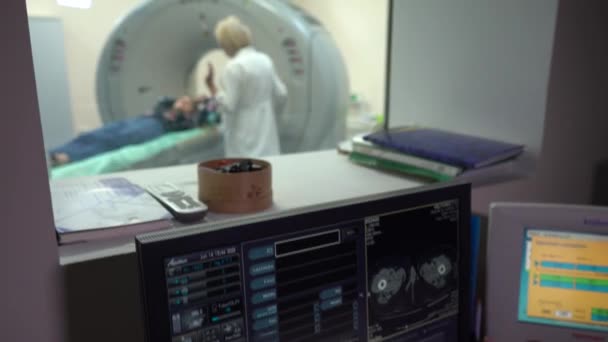 Young Female Patient Lying Mri Scan Bed Medical Exam — Stock video