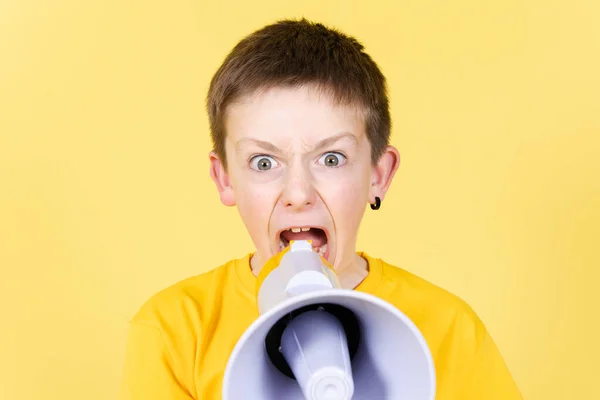 Angry Boy Shouting Megaphone Looking Straight Camera — ストック写真