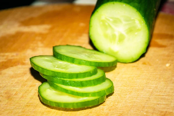 Refreshing Green Vegetable Cucumber Cut Rings Green Cucumber Table — стоковое фото