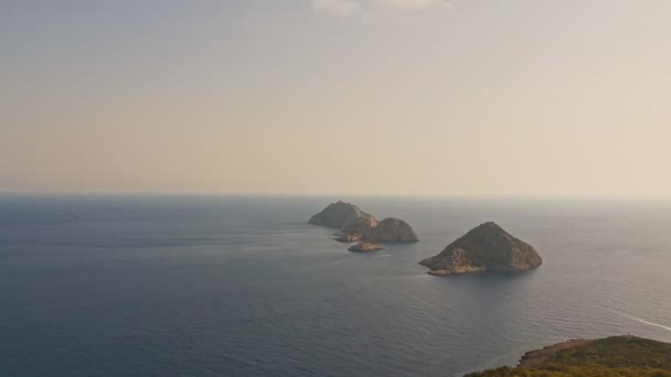 リュキア トレイルの海の湾 トルコのエーゲ海のビーチ 地中海の青い水 — ストック動画