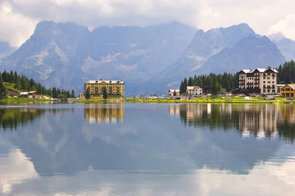 Belluno Italia Agosto 2018 Ciudad Turística Lago Misurina Una Las — Foto de Stock