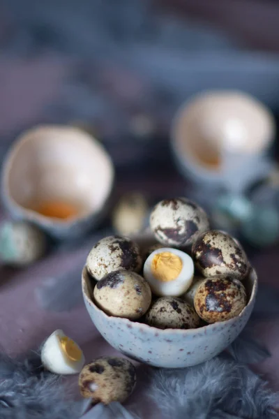 Quail Eggs Ceramic Vases Gray Feathers Table Easter Still Life — Stok fotoğraf