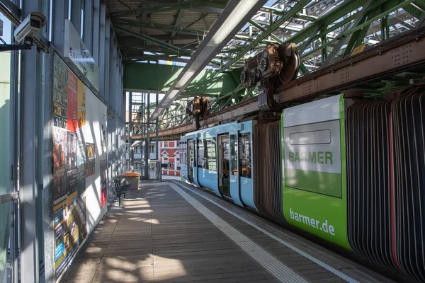 Wuppertal Suspension Railway Train Germany Unique Electric Monorail System Wuppertals — Stockfoto