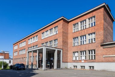 İşlevsel stil okulu, Hradec Kralove kasabası, Çek Cumhuriyeti