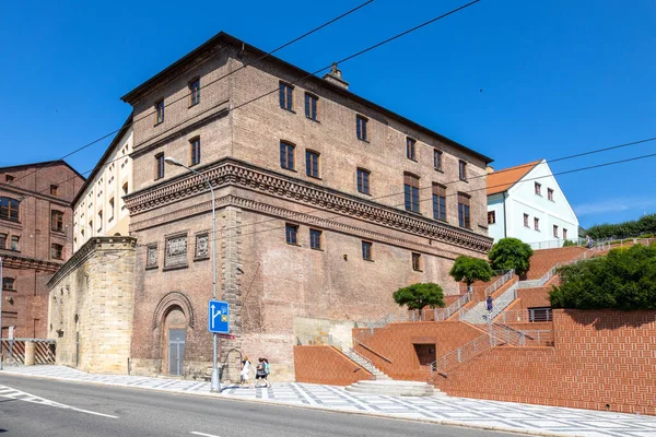 Escalera Fortificación Canto Árboles Ciudad Hradec Kralove República Checa —  Fotos de Stock