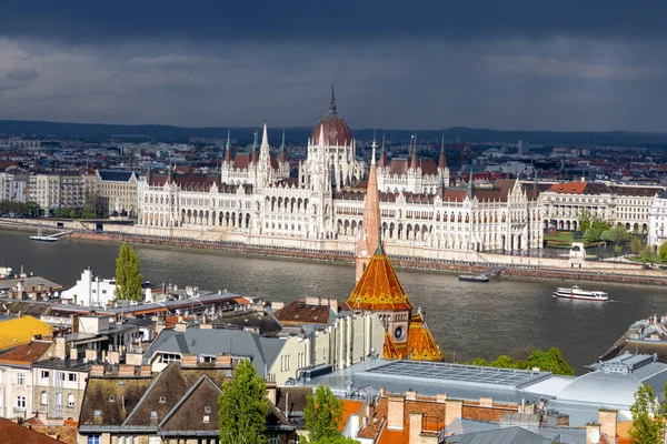 Macar parlamentosu, Tuna nehrinin seti, Budapeşte, Macaristan, Avrupa