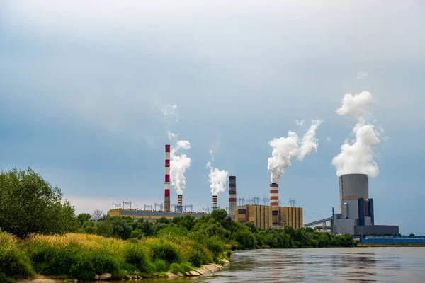 Panorama Con Una Central Eléctrica Carbón Kozienice Pilas Humo Vapor — Foto de Stock