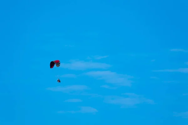 Patterned Paraglide Flying Background Blue Sky Photo Taken Fine Weather — Stock Photo, Image