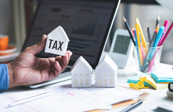 Property Tax Concepts Finance Loan Investor Planning Business Real Estate — Stockfoto