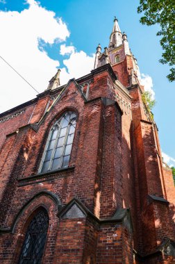St. Saviour manzarası, Riga, Letonya 'da bir Anglikan kilisesi.