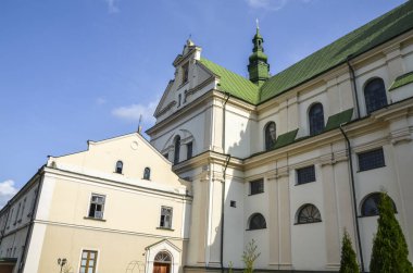 Dominik Manastırı, antik tarihi şehir Zhovkva 'daki Aziz Josaphat Kilisesi, Lviv Bölgesi, Batı Ukrayna.