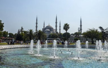 İSTANBUL, TURKEY - Güzel Mavi Cami 'nin 12 Ağustos 2015 Manzarası (Sultan Ahmet Camii) İstanbul' un eski merkezinde yer alan tarihi bir camidir.