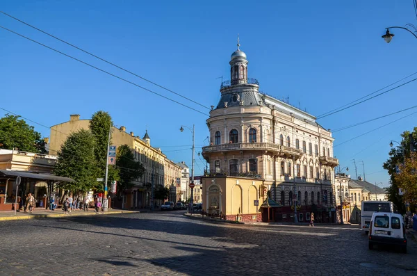 Chernivtsi Ukraine August 2015 Beautiful House Form Ship Shiff Center — стокове фото