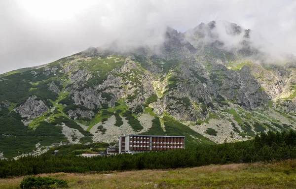 Hotel Montaña Sliezsky Dom Situado Macizo Gerlach Las Montañas High —  Fotos de Stock