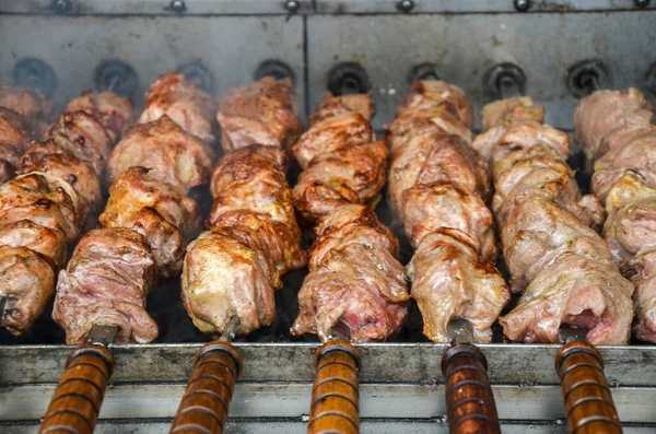 Kebab Shish Suculento Porco Espetos Frito Fogo Livre Churrasco Fim — Fotografia de Stock