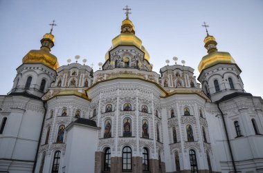 Kiev Pechersk Lavra Manastırı, Kyiv, Ukrayna 'daki Ortodoks Hıristiyan Yurt Kilisesi' nde altın bardaklar