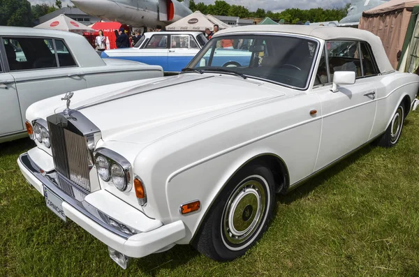 Rolls Royce Silver Shadow Brand First Frameless Car Festival Presented — Stock Photo, Image