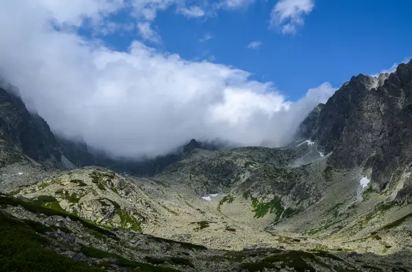 Paisagem Montanhosa Eslováquia Vale Rochoso Montanha Rochas Escalada Com Céu — Fotografia de Stock