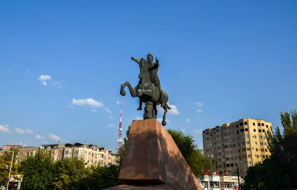 Yerevan Armenia Octubre 2021 Monumento Líder Militar Armenio Vardan Mamikonian —  Fotos de Stock