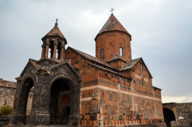 Ermenistan 'ın Ararat ilindeki Khor Virap manastır kompleksindeki Kutsal Meryem Ana Kilisesi.